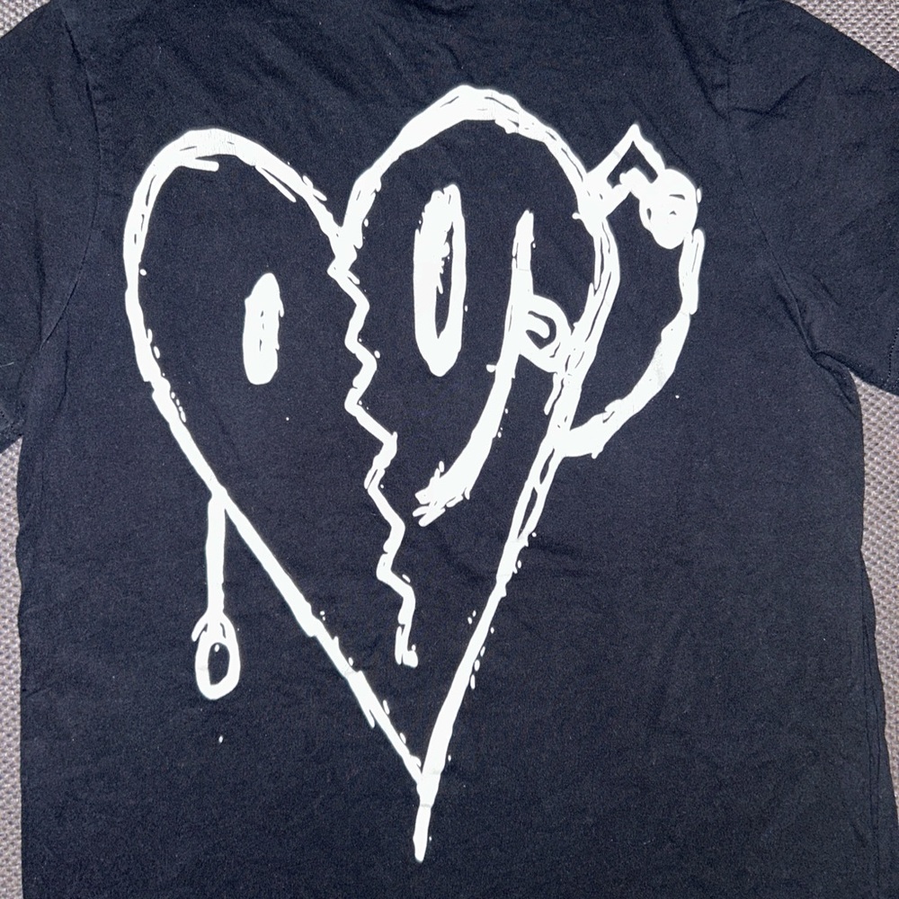 XXXTENTACION Bad Broken Heart goth band concert t shirt size Medium - Picture 2 of 4